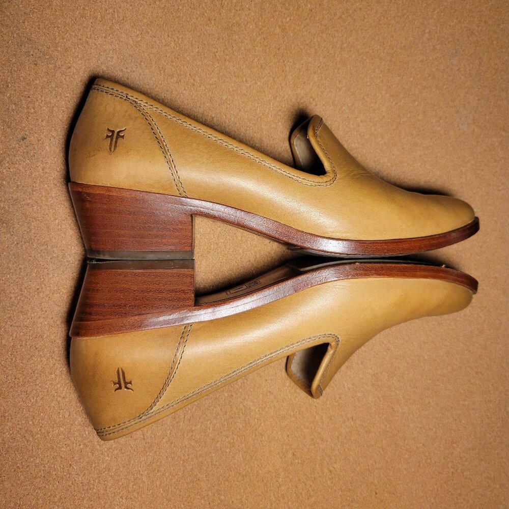 Frye Venetian Mule, Leather, Tan size 6